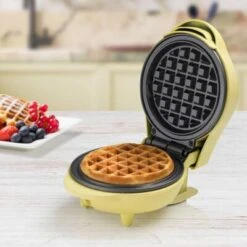Bestron Miniwafelijzer AMW500V 550 W Geel 13 Bestron Miniwafelijzer AMW500V 550 W Geel -Bestron image 3 440245